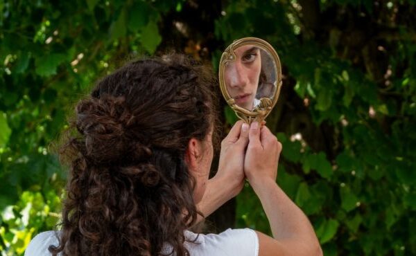 innominato-allo-specchio-campsirago